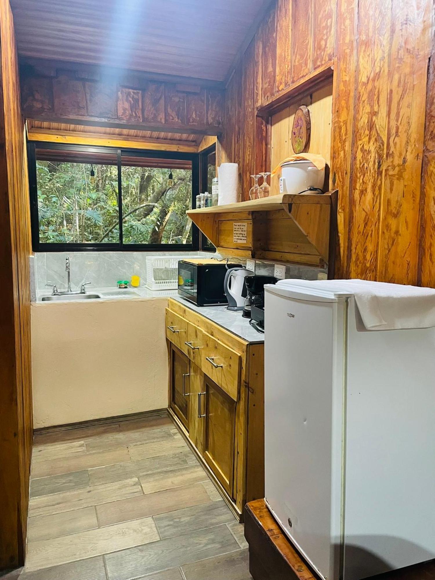 Cabanas La Montana Monteverde Екстер'єр фото